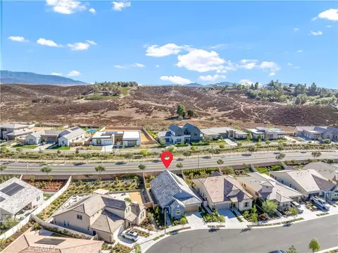 View/Area - 32105 Hyacinth Way, Temecula, CA 92591 photo 1 of 10