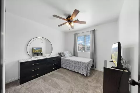 Bedroom - 702 Gloriosa Ave, Perris, CA 92571 photo 4 of 8