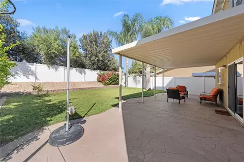 Exterior - 702 Gloriosa Ave, Perris, CA 92571 photo 7 of 9