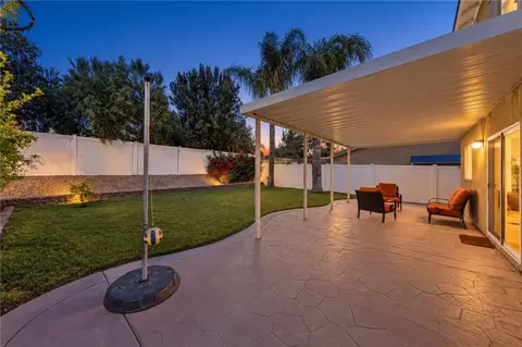 Exterior - 702 Gloriosa Ave, Perris, CA 92571 photo 4 of 9
