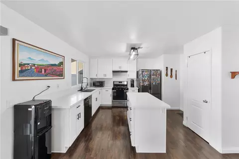 Kitchen - 702 Gloriosa Ave, Perris, CA 92571 photo 1 of 3