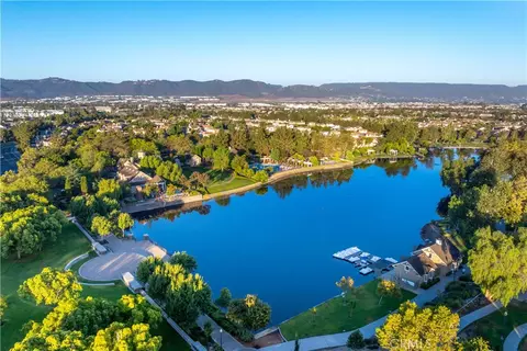 View/Area - 40249 Danbury Ct, Temecula, CA 92591 photo 8 of 10