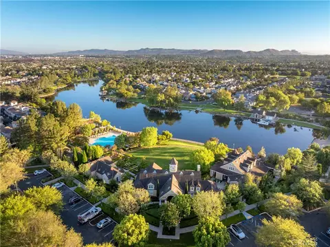 View/Area - 40249 Danbury Ct, Temecula, CA 92591 photo 6 of 10