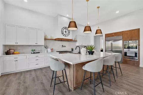 Kitchen - 4574 Valle Del Sol, Bonsall, CA 92003 photo 6 of 6