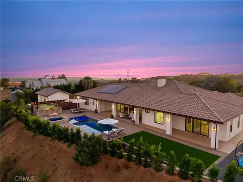 View/Area - 4574 Valle Del Sol, Bonsall, CA 92003 photo 2 of 3