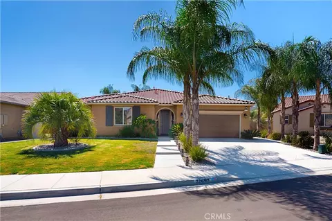Exterior - 22699 Tranquility Cir, Wildomar, CA 92595 photo 4 of 23