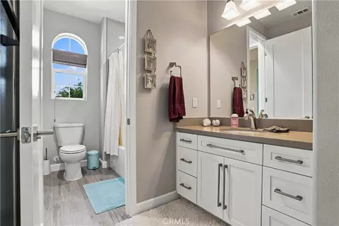 Bath - 22699 Tranquility Cir, Wildomar, CA 92595 photo 1 of 5