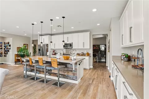 Kitchen - 22699 Tranquility Cir, Wildomar, CA 92595 photo 4 of 5