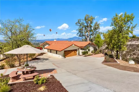 Exterior - 41525 Avenida Ortega, Temecula, CA 92592 photo 1 of 10