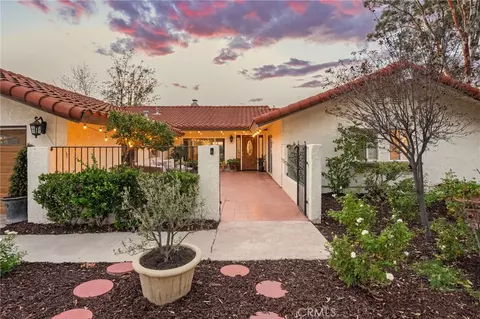 Exterior - 41525 Avenida Ortega, Temecula, CA 92592 photo 9 of 10