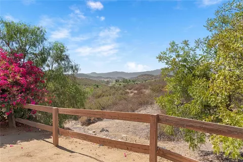 24386 Cornstalk Rd, Wildomar, CA 92595 photo 39