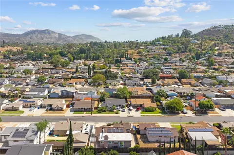 View/Area - 930 Waterloo Ave, El Cajon, CA 92019 photo 2 of 2