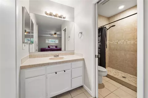 Bath - 930 Waterloo Ave, El Cajon, CA 92019 photo 1 of 2