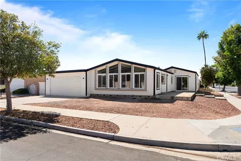 1207 Brentwood, Hemet, CA 92545
