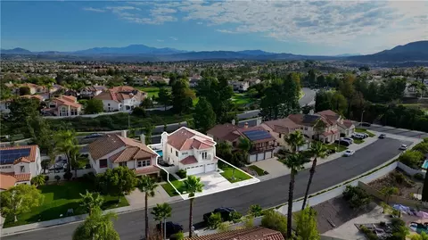 View/Area - 45794 Corte Lerma, Temecula, CA 92592 photo 2 of 4
