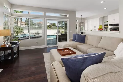Living - 45794 Corte Lerma, Temecula, CA 92592 photo 3 of 3