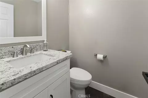 Bath - 45794 Corte Lerma, Temecula, CA 92592 photo 1 of 4