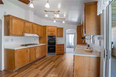 2525 Apple Tree, Hemet, CA 92545 photo 11