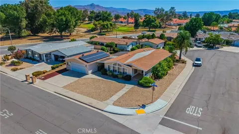 2525 Apple Tree, Hemet, CA 92545 photo 2