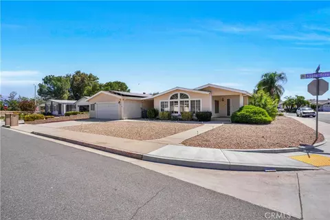 2525 Apple Tree, Hemet, CA 92545 photo 4