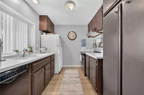 Kitchen - 1620 Pala Lk, Fallbrook, CA 92028 photo 1 of 3