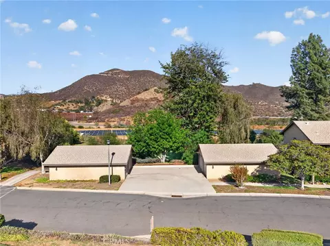 Exterior - 1620 Pala Lk, Fallbrook, CA 92028 photo 5 of 8