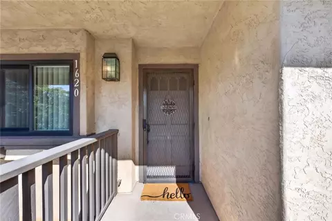 Entry Way - 1620 Pala Lk, Fallbrook, CA 92028 photo 1 of 1