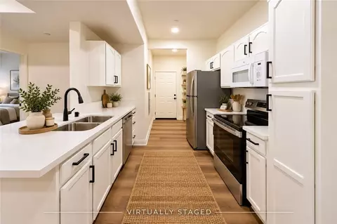 41410 Juniper St #212, Murrieta, CA 92562