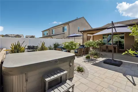 Exterior - 274 Hadley Way, Oceanside, CA 92057 photo 9 of 17