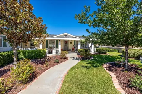 2502 Peach Tree St, Hemet, CA 92545