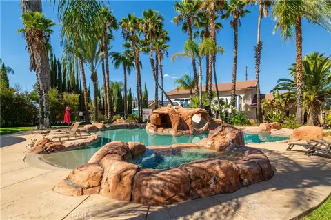 28690 Capano Bay Ct, Menifee, CA 92584