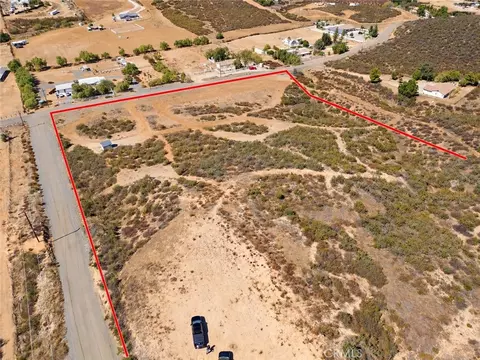 33602 Lynx, Menifee, CA 92584 photo 3