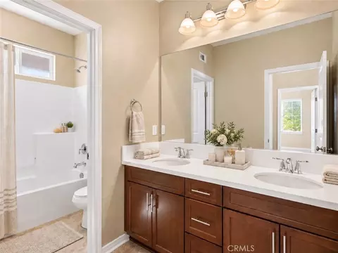 Bath - 35055 Painted Rock St, Winchester, CA 92596 photo 9 of 10