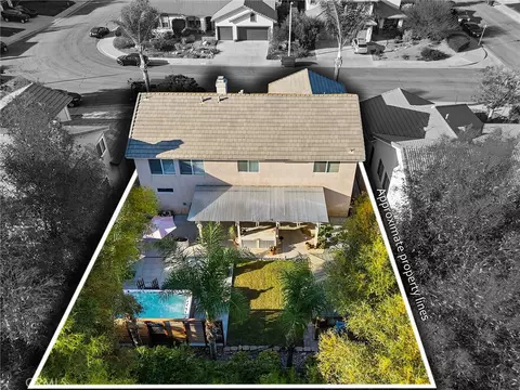 View/Area - 31407 Britton, Temecula, CA 92591 photo 2 of 12