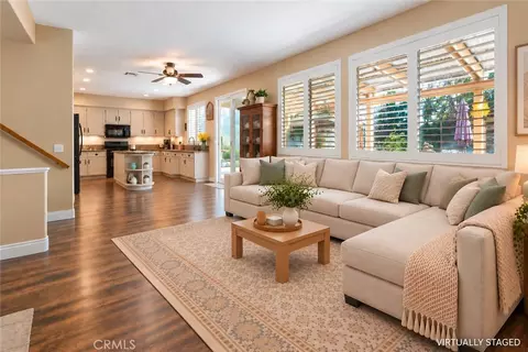 Living - 31407 Britton, Temecula, CA 92591 photo 4 of 9
