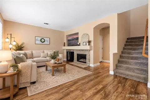 Living - 31407 Britton, Temecula, CA 92591 photo 3 of 9