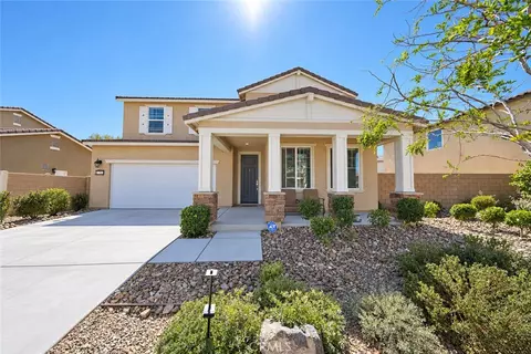 12457 Pinos Verde Ln, Victorville, CA 92392