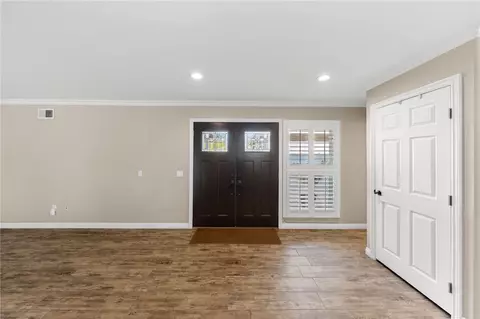 Entry Way - 3101 Cherrypoint Ct, Fallbrook, CA 92028 photo 2 of 3
