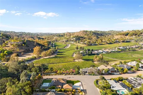 View/Area - 3101 Cherrypoint Ct, Fallbrook, CA 92028 photo 3 of 3