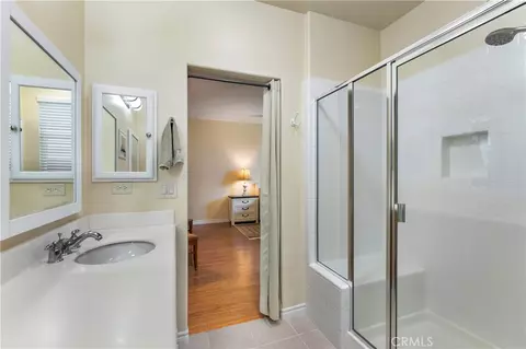Bath - 8155 Bogey Ave, Hemet, CA 92545 photo 2 of 3