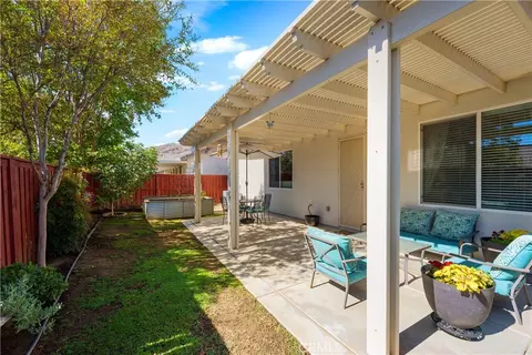 Exterior - 8155 Bogey Ave, Hemet, CA 92545 photo 2 of 11