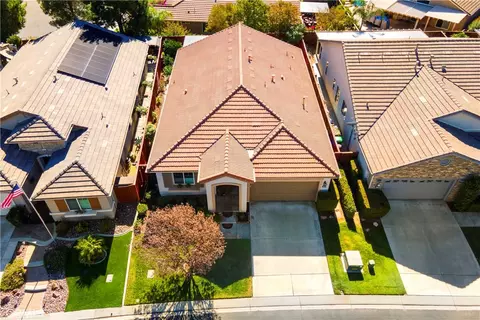 View/Area - 8155 Bogey Ave, Hemet, CA 92545 photo 2 of 13