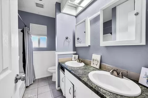 Bath - 8318 Balsa, Yucca Valley, CA 92284 photo 2 of 3