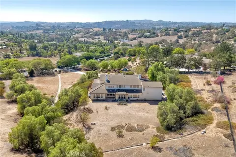 View/Area - 1964 Tracy Ct, Fallbrook, CA 92028 photo 1 of 4