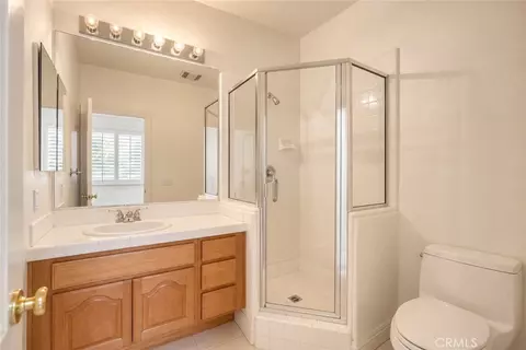 Bath - 1964 Tracy Ct, Fallbrook, CA 92028 photo 2 of 2