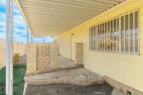 793 W Johnston St, Hemet, CA 92543 photo 33