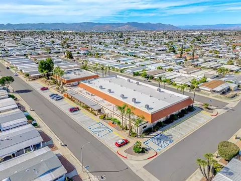 793 W Johnston St, Hemet, CA 92543 photo 41