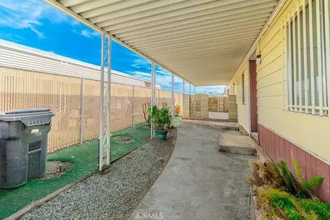 793 W Johnston St, Hemet, CA 92543 photo 30