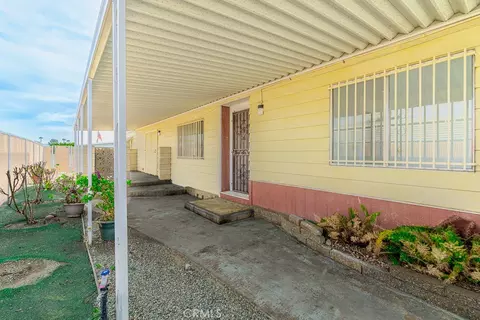 793 W Johnston St, Hemet, CA 92543 photo 32