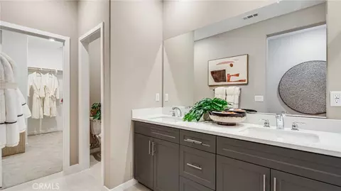 Entry Way - 2877 E Amberley Privado, Ontario, CA 91762 photo 1 of 1